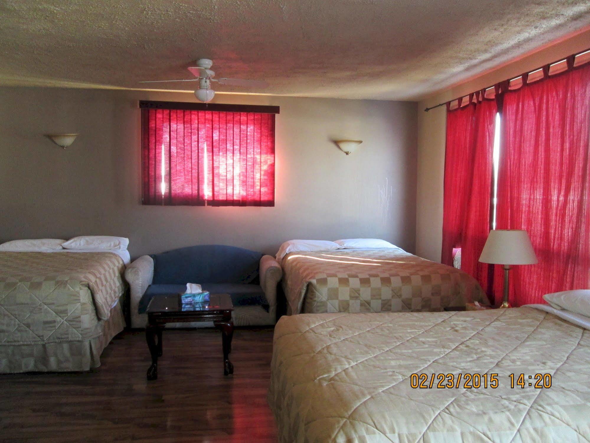 Motel Lustre D'Or L'Ancienne-Lorette Экстерьер фото